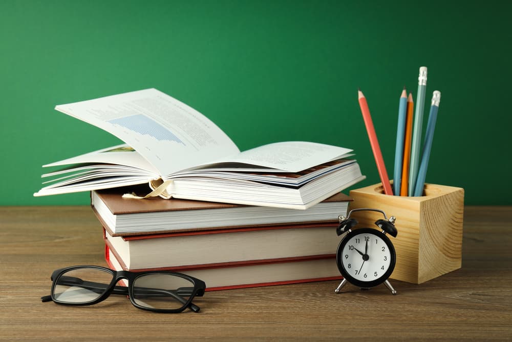 Formação contínua e gestão do tempo: desafios e prioridades do coordenador pedagógico