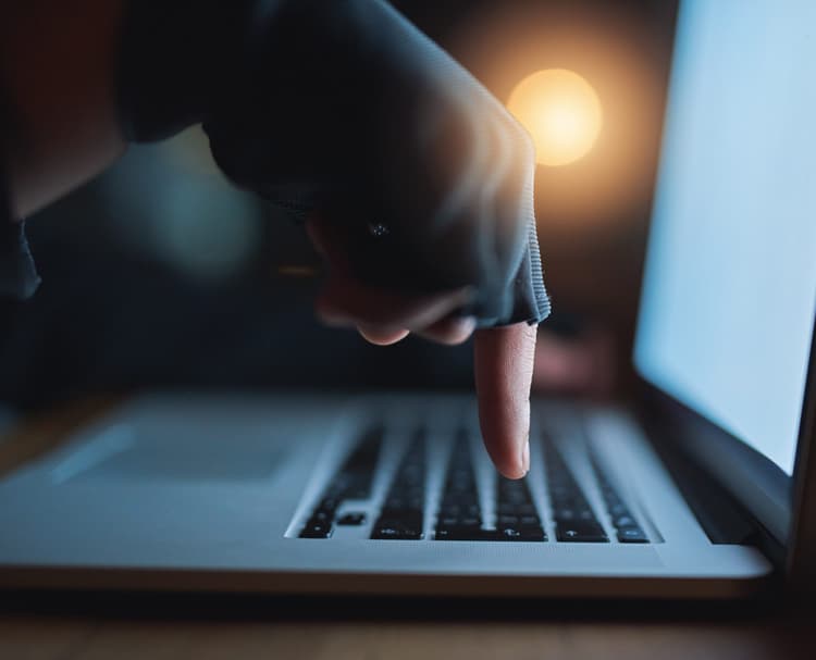 Imagem Computação Forense e a Produção de Evidências Digitais no Combate aos Crimes Cibernéticos